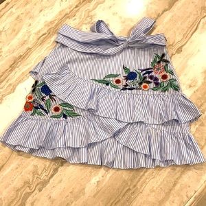 Zara seersucker ruffle mini skirt w 🌺 embroidery